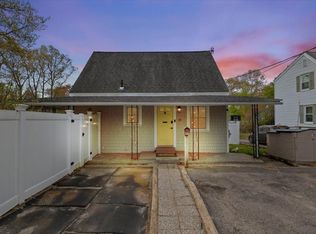 47 Rockford St, Brockton, MA 02301