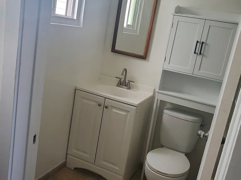 821 1/2 Coronado Ct — Photo 15