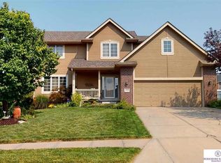 19310 J St, Omaha, NE 68135