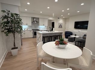 1500 Livorno Pl #101, Encinitas, CA 92024