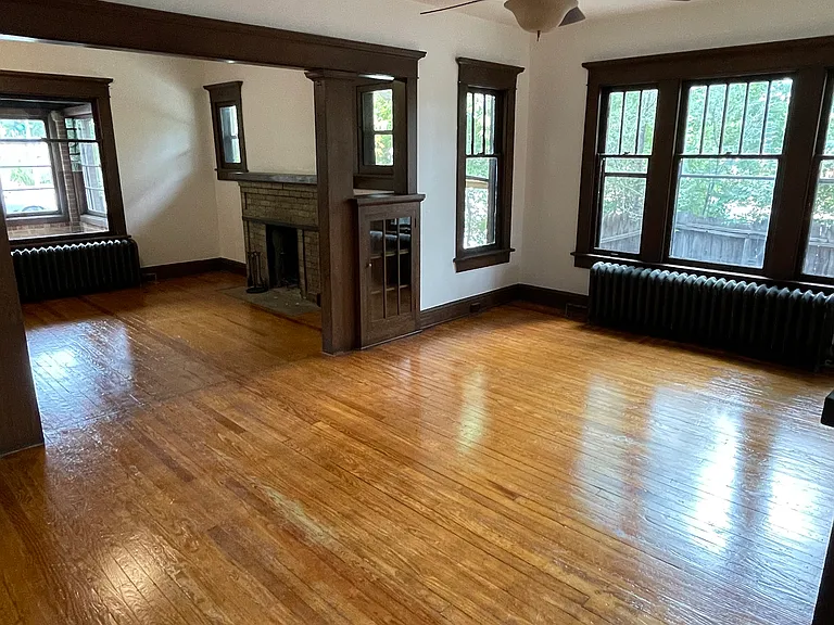 2089 S Logan St — Photo 4