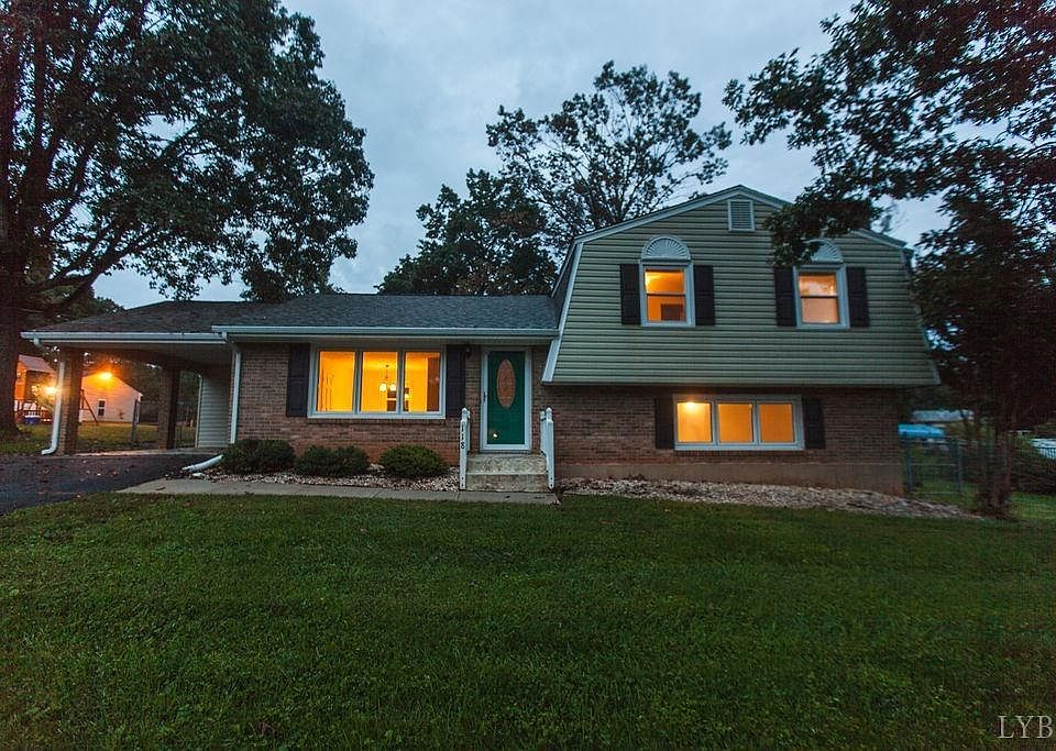 1st image of 118 Forest Park Dr