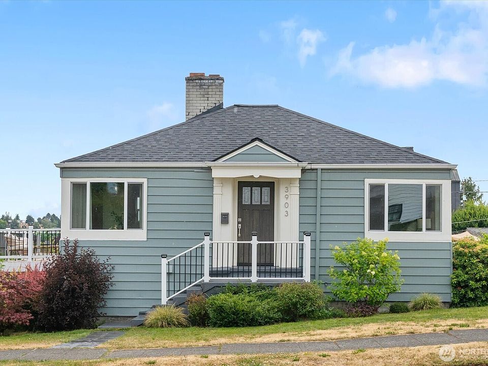1st image of 3903 SW Dakota Street