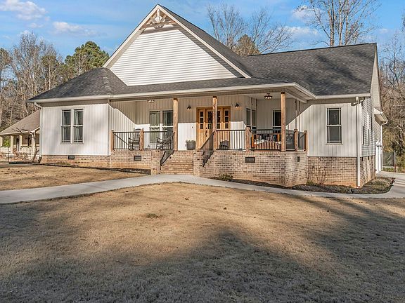 2nd image of 905 County Road 33
