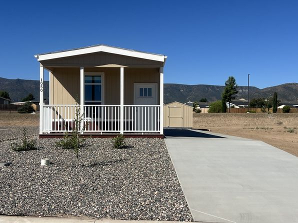 1050 Rustic Pine Rd