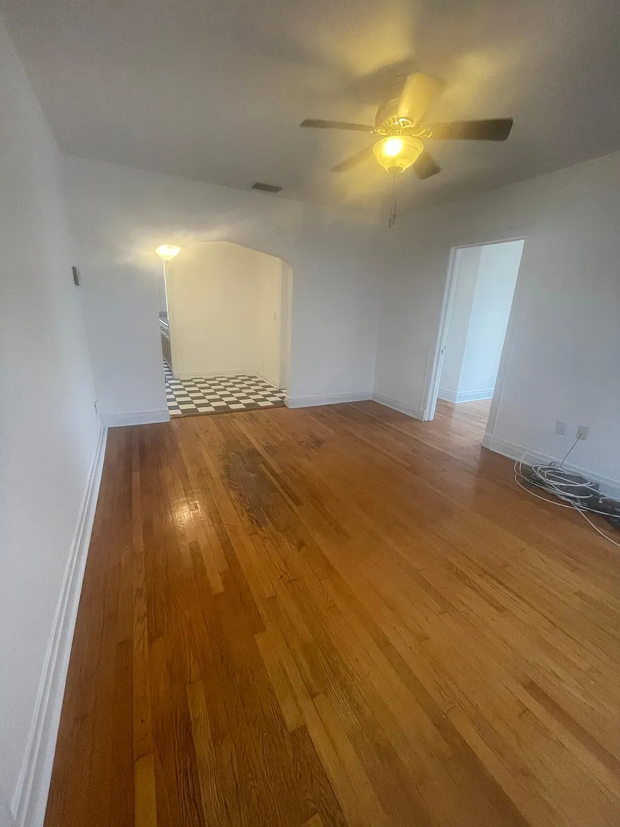 Building Photo - 1743 Perry St #4