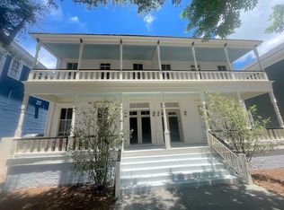 406 E Duffy St, Savannah, GA 31401
