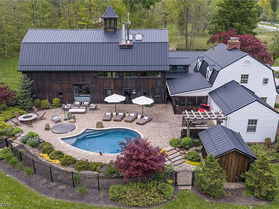 2nd image of 7340 Valley View Rd
