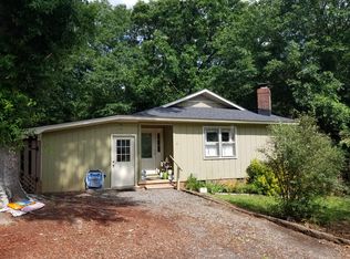 34 Reeves Ave, Greenville, SC 29605