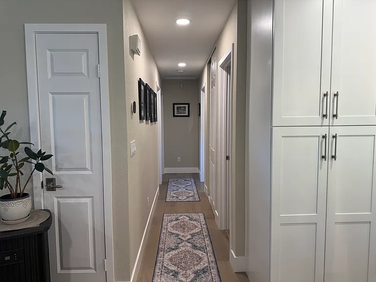 262 Editha Dr — Photo 6