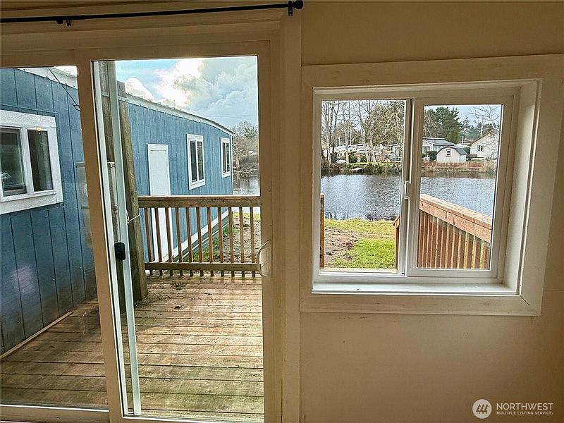 5th image of 1623 Cooper Street S