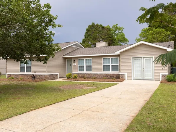 321 Willow Ridge Ln, Ozark, AL 36360