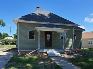 304 N Perkins Ave, Kenesaw, NE 68956