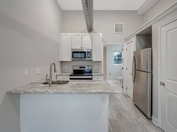 1514 West Girard Ave, 1514 W Girard Ave #2F, Philadelphia, PA 19130