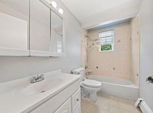 26 Revere St APT 3A, Canton, MA 02021