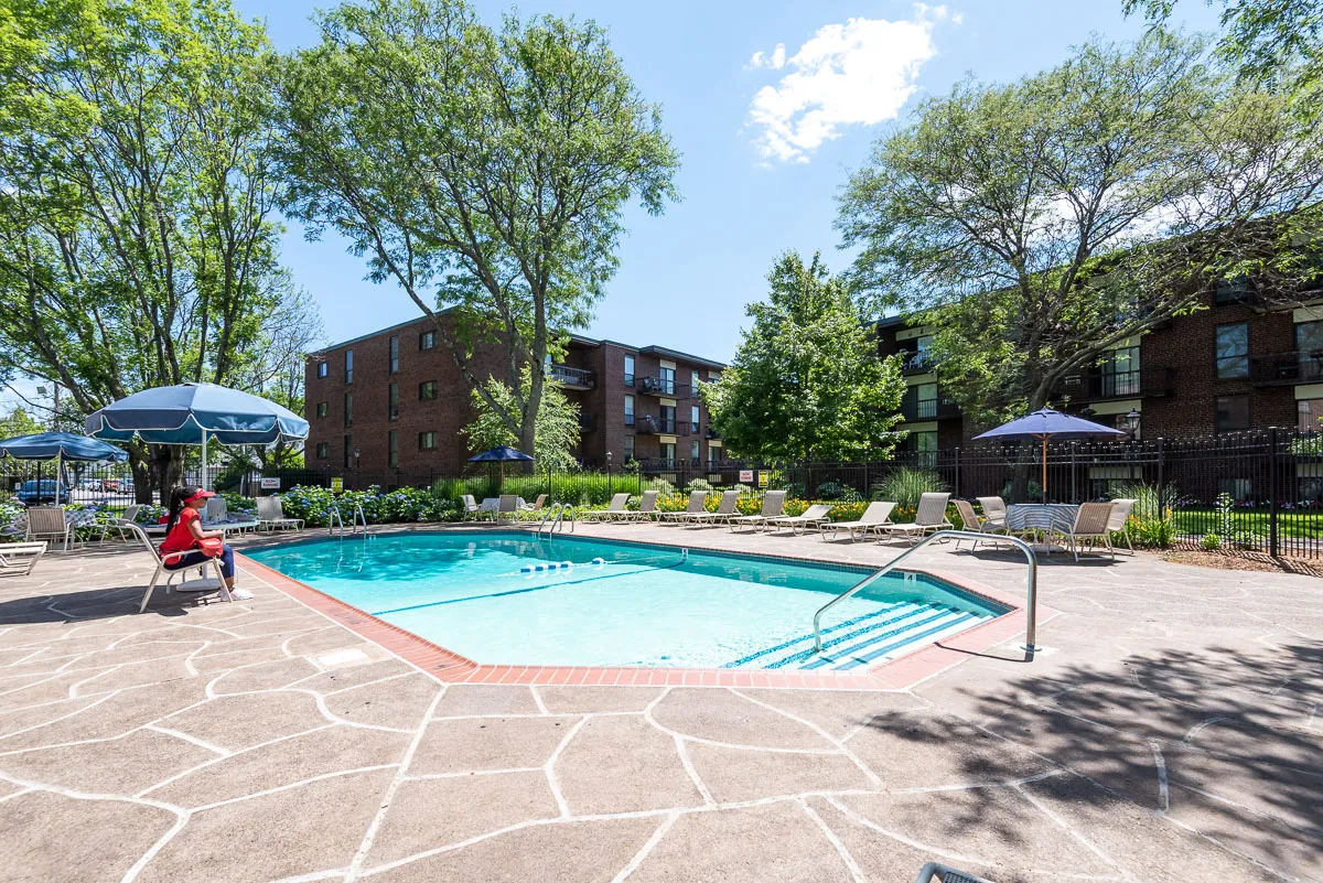 Primary Photo - Quincy Commons