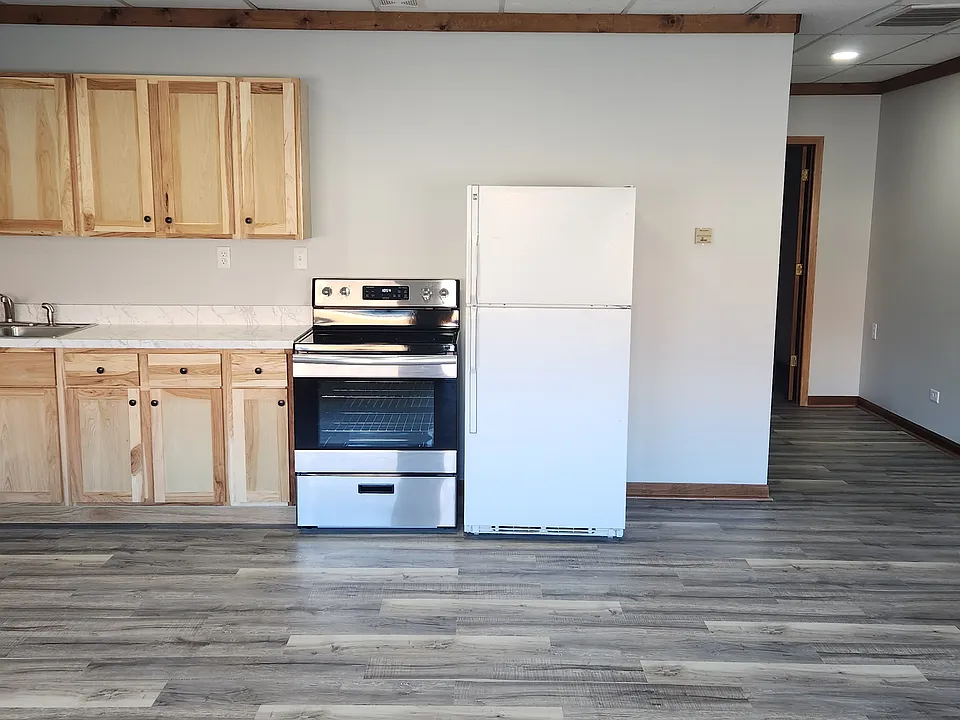 413 S Main St #419