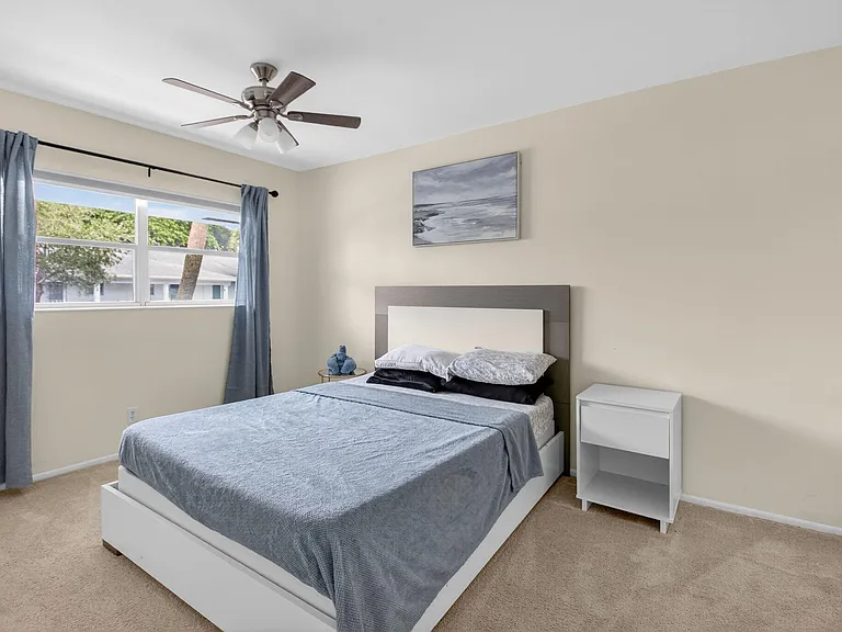 2340 SW 22nd Ave #312 — Photo 30