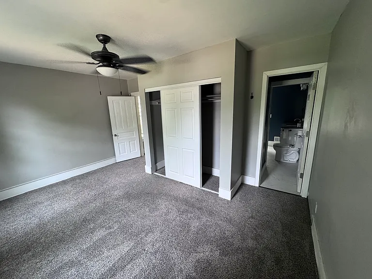 1345 Broadway Ave NW — Photo 2