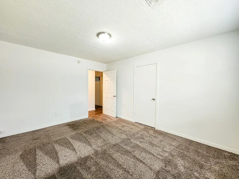 1307 Dwinnell St — Photo 10