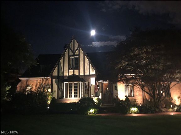 2nd image of 20721 Avalon Dr