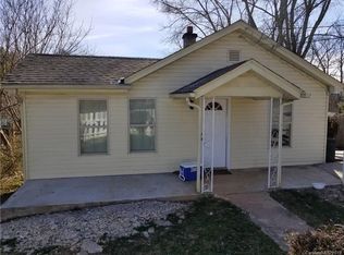 490 Deaverview Rd, Asheville, NC 28806