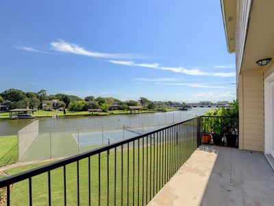 1906 Harbour Dr, Seabrook, TX, 77586