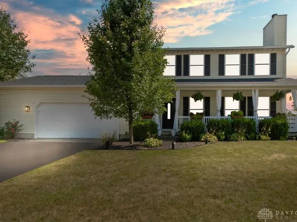 1361 Willow Chase Dr, Springfield, OH 45503