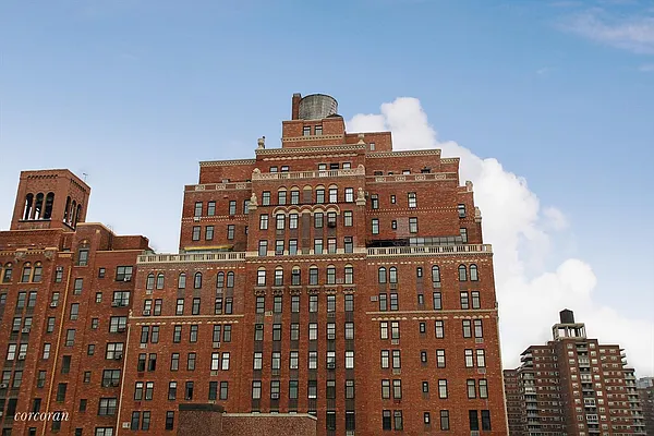 Rented by Corcoran | media 15