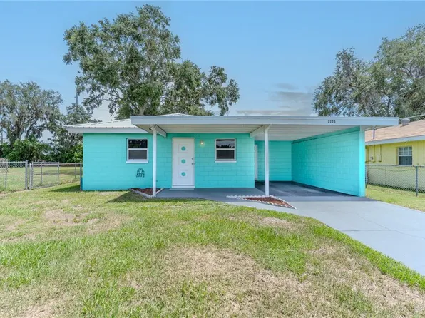 2125 Hillcrest Rd, Auburndale, FL 33823