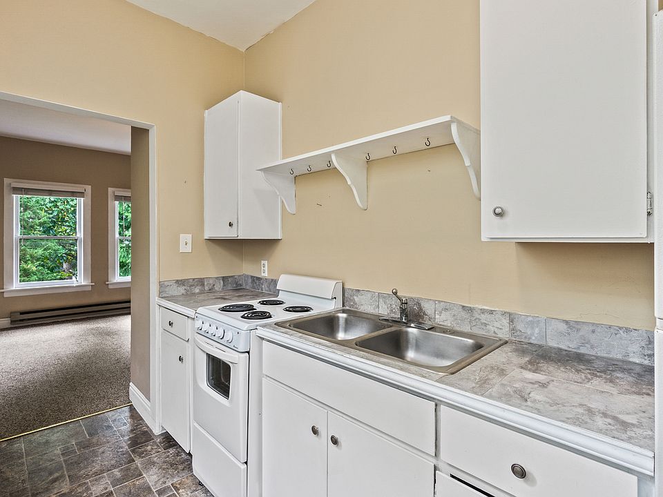 1st image of 409 N Yakima Ave #2