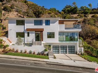 1142 Bienveneda Ave, Pacific Palisades, CA 90272