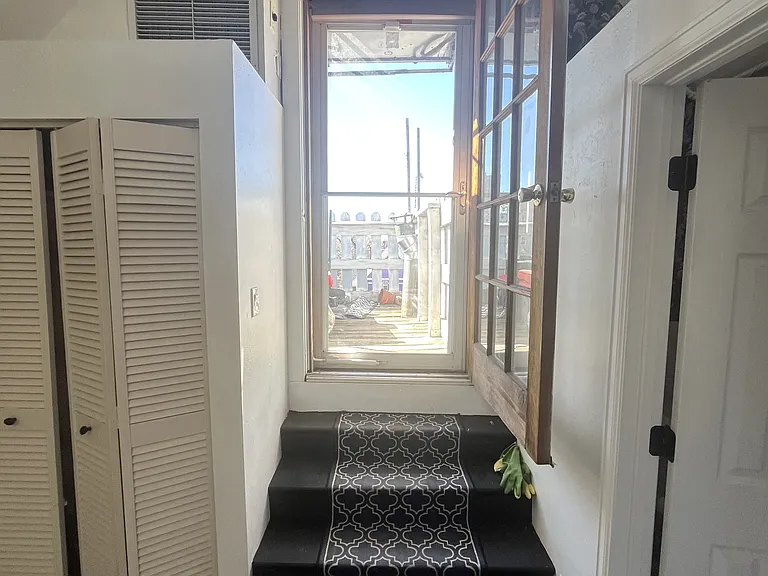 1235 Josephine St #3 — Photo 11