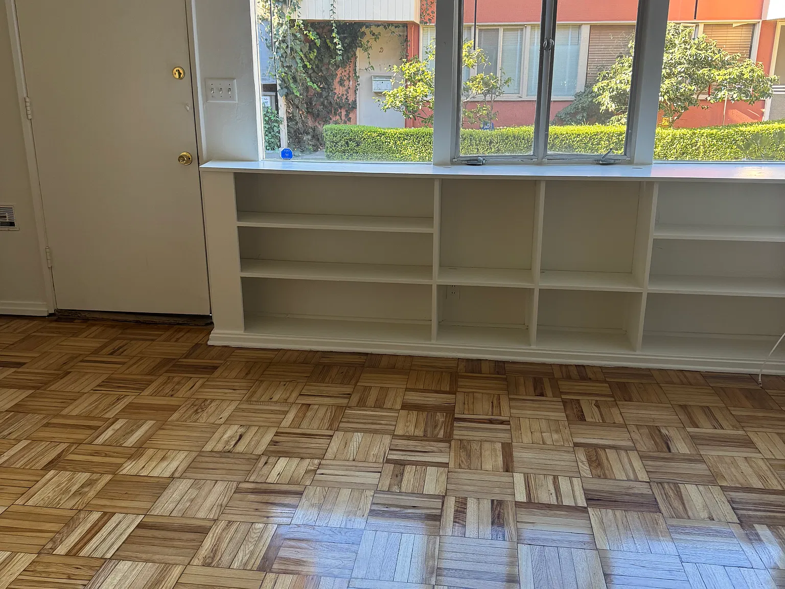 229 San Vicente Blvd — Photo 1