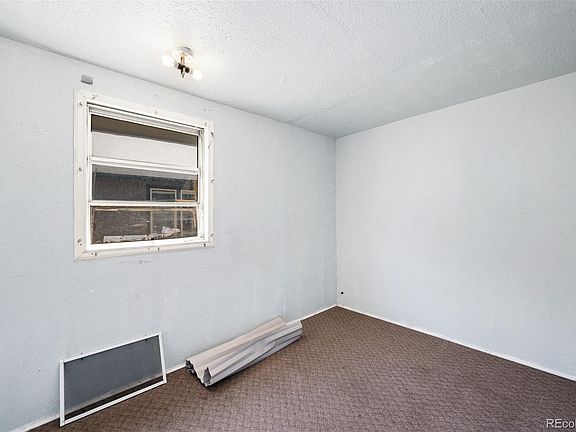 4th image of 720 Sal Street