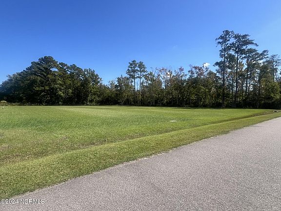 3rd image of 24 Pearce Point Drive