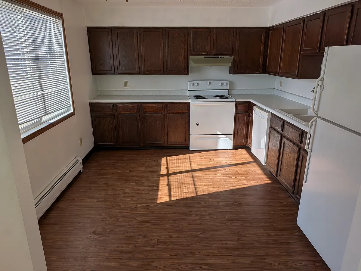 Building Photo - 3605 S Terry Ave #5