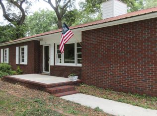 23 Miller Dr W, Beaufort, SC 29907
