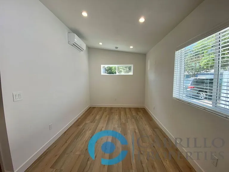 5065 Chaparral Way — Photo 4