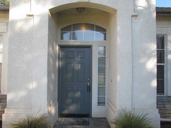 3rd image of 2006 N Sunny Ln