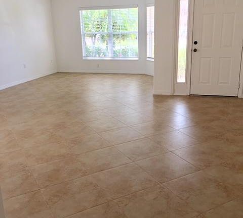 4th image of 2926 Mondavi Dr