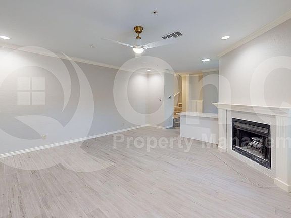 5th image of 6000 Auburndale Ave APT C