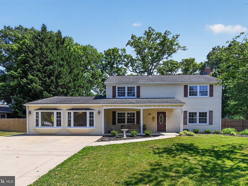 1st image of 3801 Woodhaven Ln