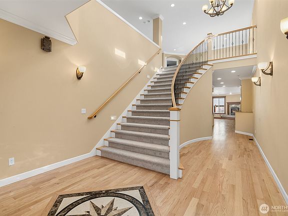 5th image of 16308 Simonds Road NE