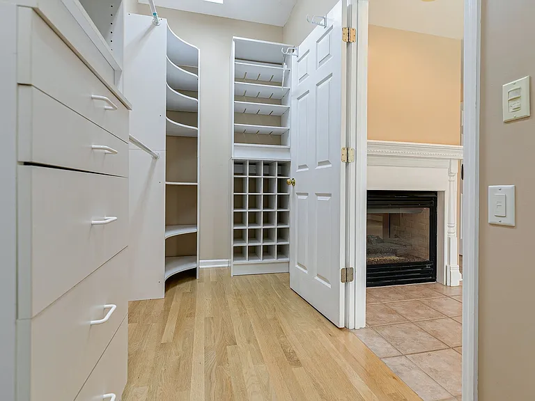 4115 Jensome Ln — Photo 23
