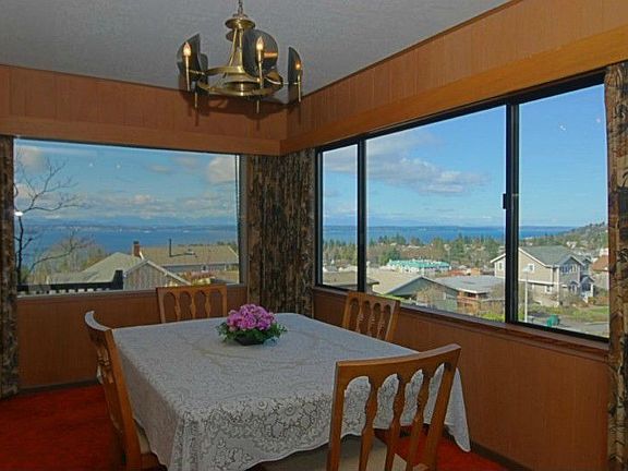 Large dining room with sound & mountain views...
