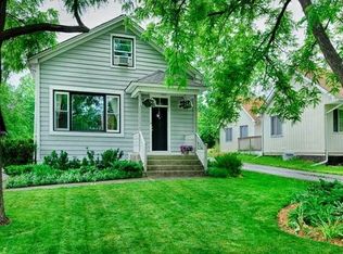 4534 Roslyn Rd, Downers Grove, IL 60515