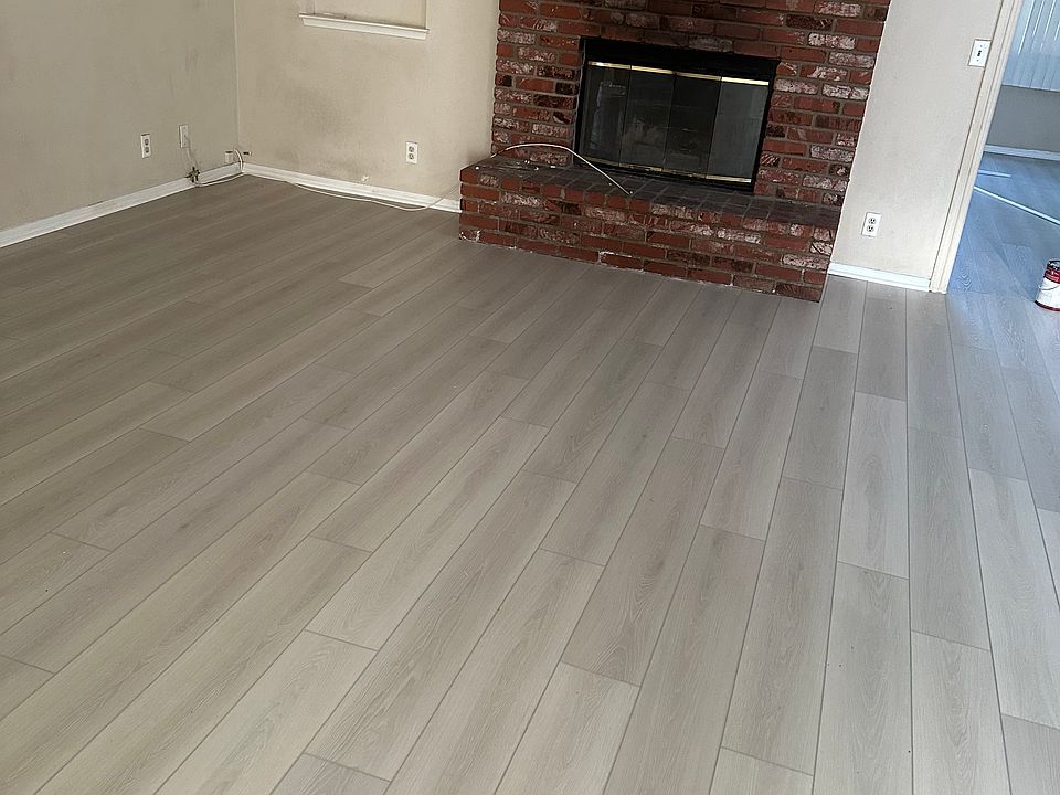 2nd image of 14999 Ashley Glen Dr