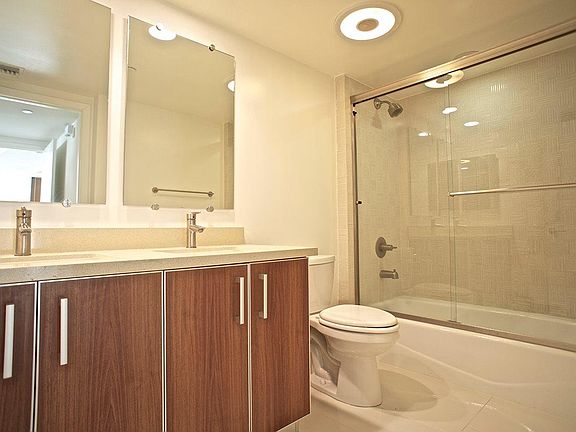 2nd image of 1515 Federal Ave #316