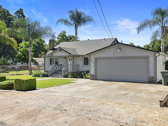 4th image of 3928 Santa Fe Street